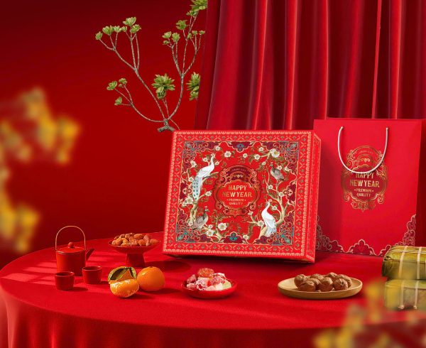 z7139453553782_8ae54c5d509336e5cc3531b49cc41106 Hộp đựng quà Tết Khai Phúc Đỏ